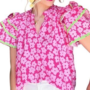 entro Pink Ruffle Sleeve Blouse with Lime rickrack trim lightweight - size L
